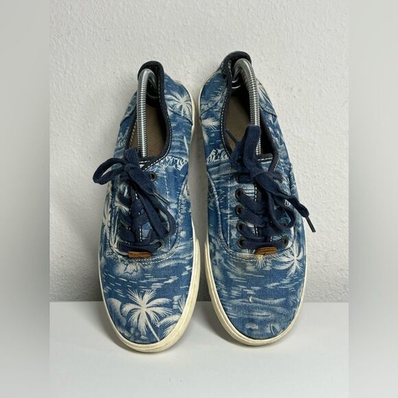 Margaritaville Shoes - Margarita Ville blue Island themed Flat Sneakers Size 8,5